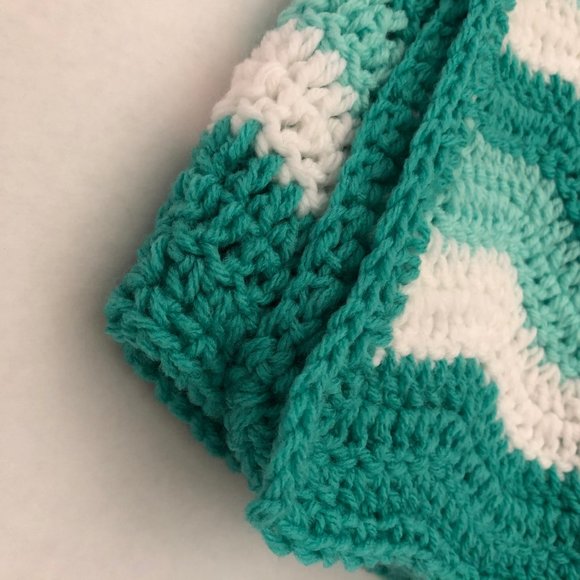 Crochet Baby Blanket, crochet blanket for kids, Handmade Baby Throw, Wrap - Picture 9 of 11